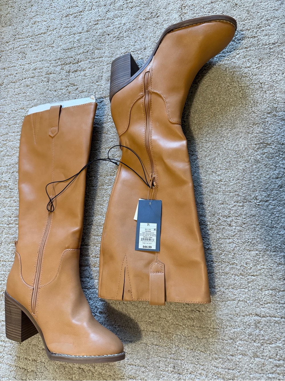 Universal Thread Block Heel Boots - Picture 2 of 7
